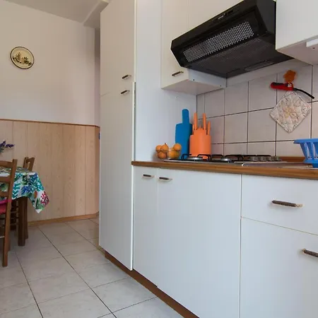 Palma Lägenhet Fažana